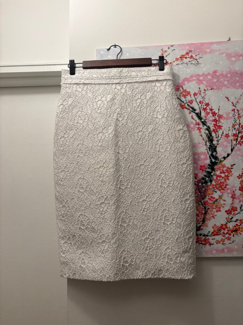 Givenchy White Lace Pencil Skirt | Knee Length | Size S